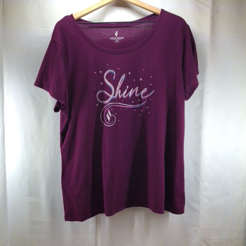 SKECHERS T-Shirt Womens Size XL Short Sleeve Purple Shine Graphic
